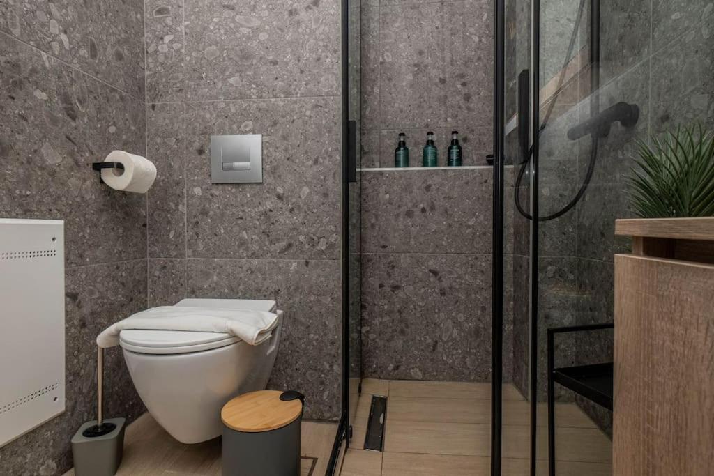 8 Blocks Apartments 1A Alexandroupoli Bagian luar foto